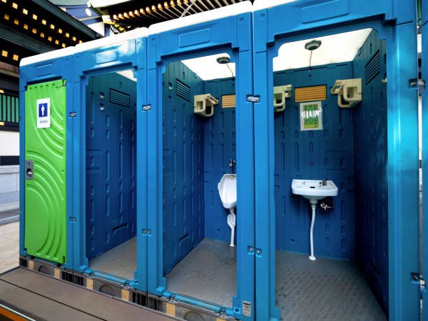 Portable Toilet Options We Offer in Elroy, WI